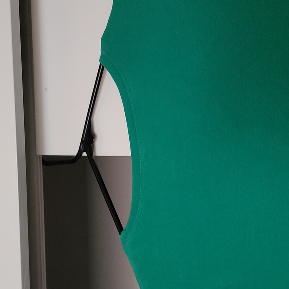 Grass Green Sonoma Tee - Picture 8 of 8